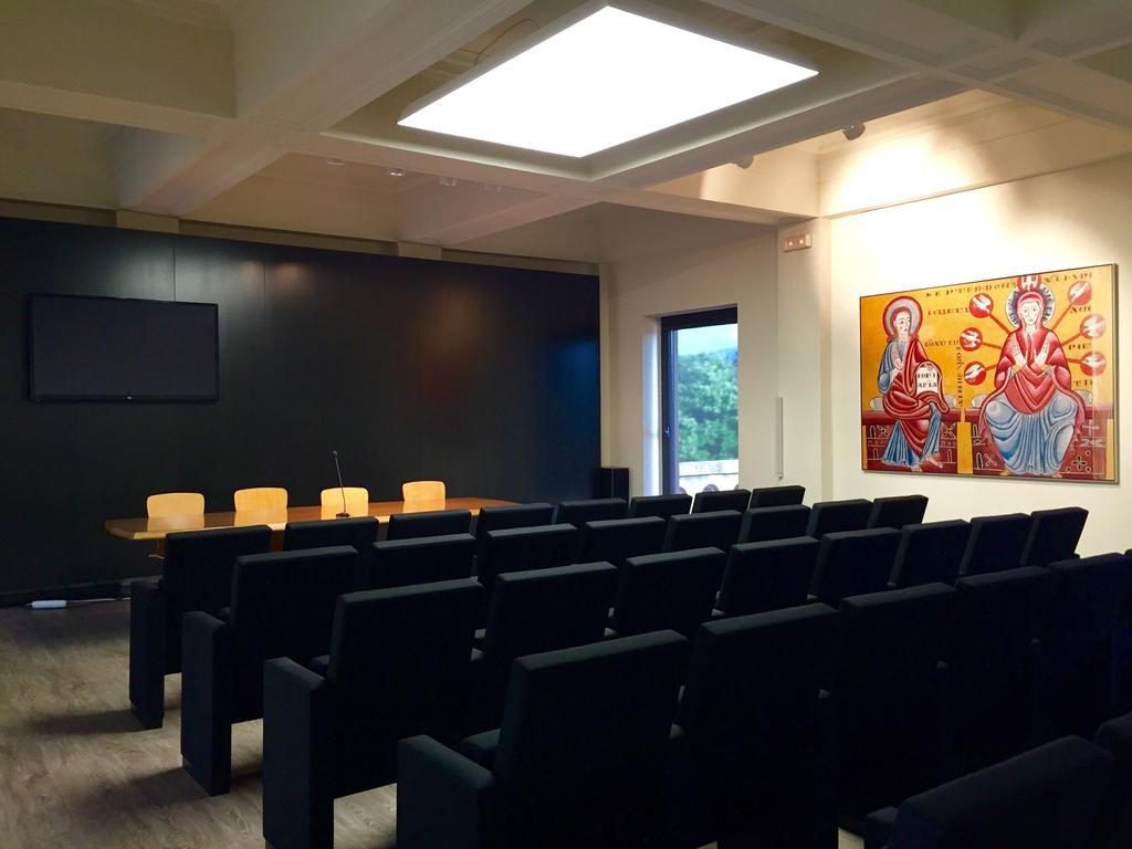 Seminari Allotjaments Vic Exterior photo