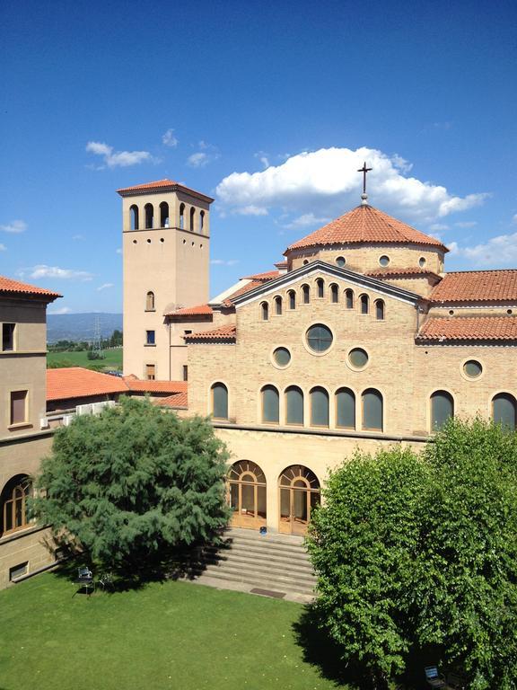Seminari Allotjaments Vic Exterior photo